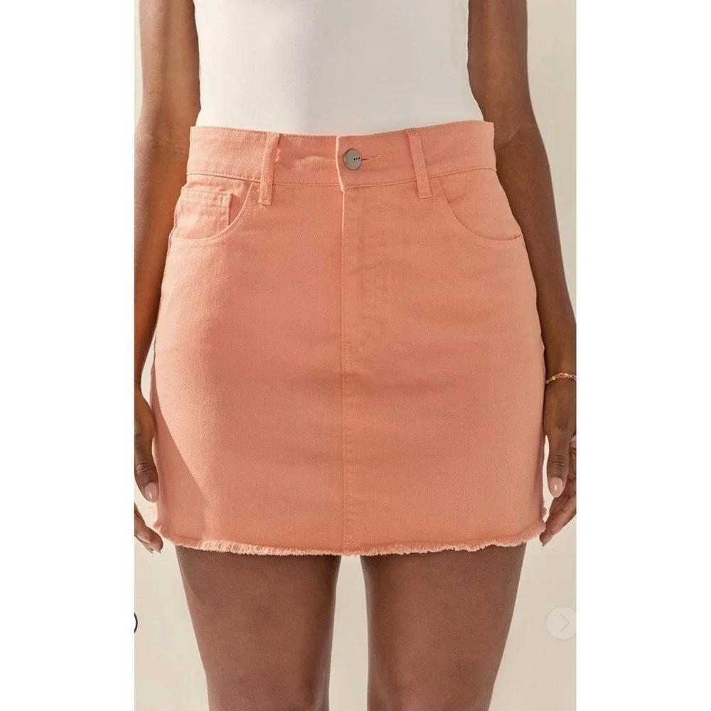 Francesca's tgla Jessa Fray Bottom Denim Mini Skirt Size Large Neon Orange NWT
